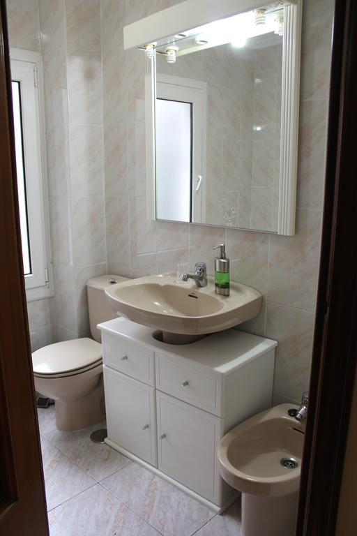 Hostal De La Torre Hostal Economico Вальядолид Номер фото